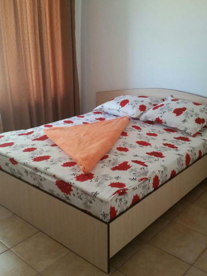 דירות קוסטינסטי Vila Sol Gemenii מראה חיצוני תמונה