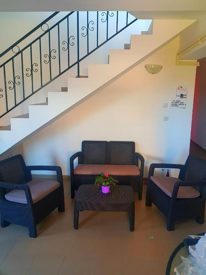 דירות קוסטינסטי Vila Sol Gemenii מראה חיצוני תמונה